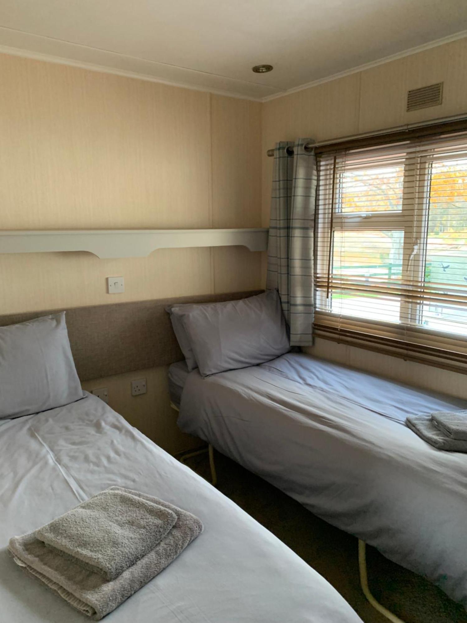 Linnhe Lochside Holidays Corpach Esterno foto