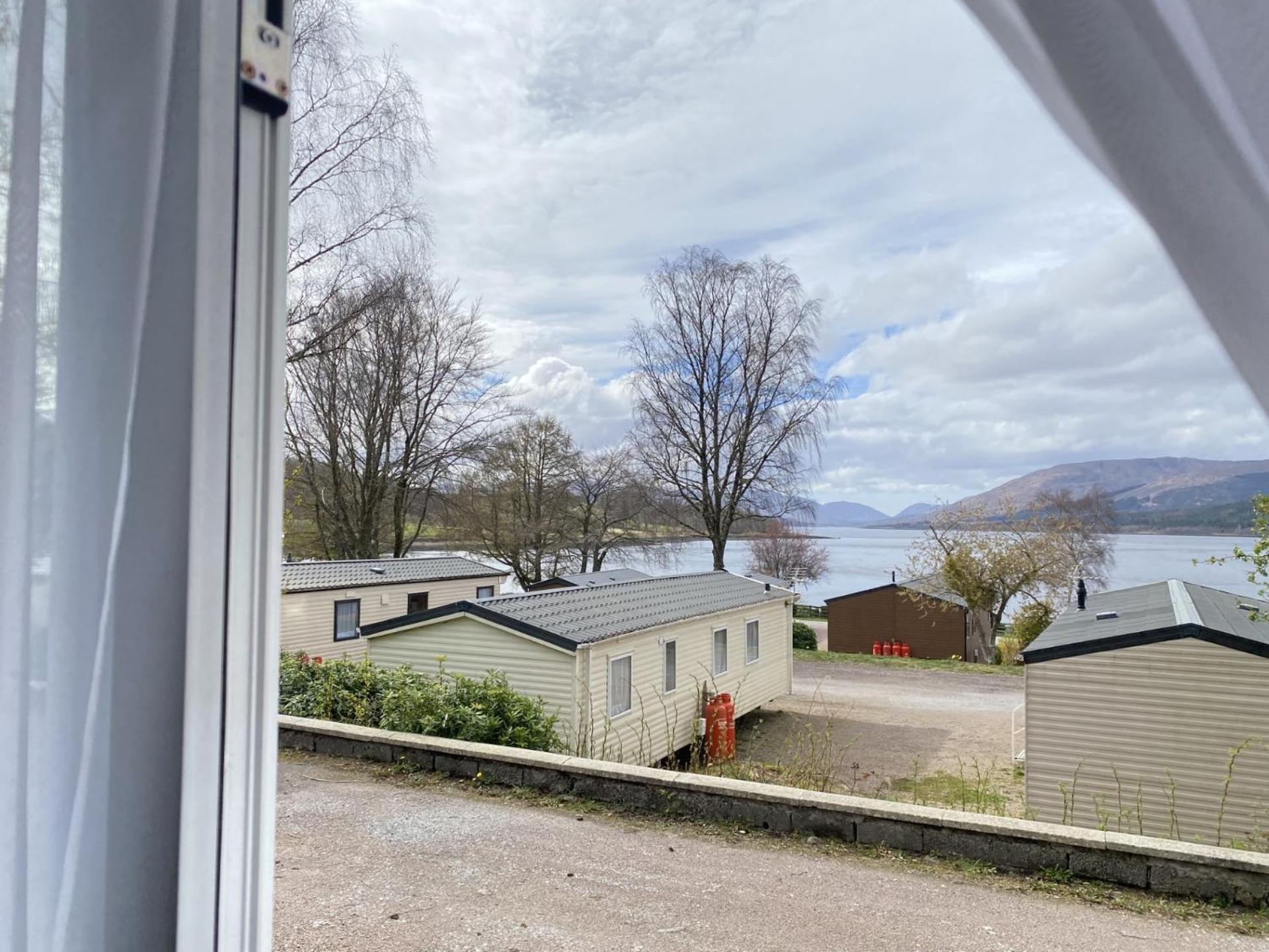 Linnhe Lochside Holidays Corpach Esterno foto